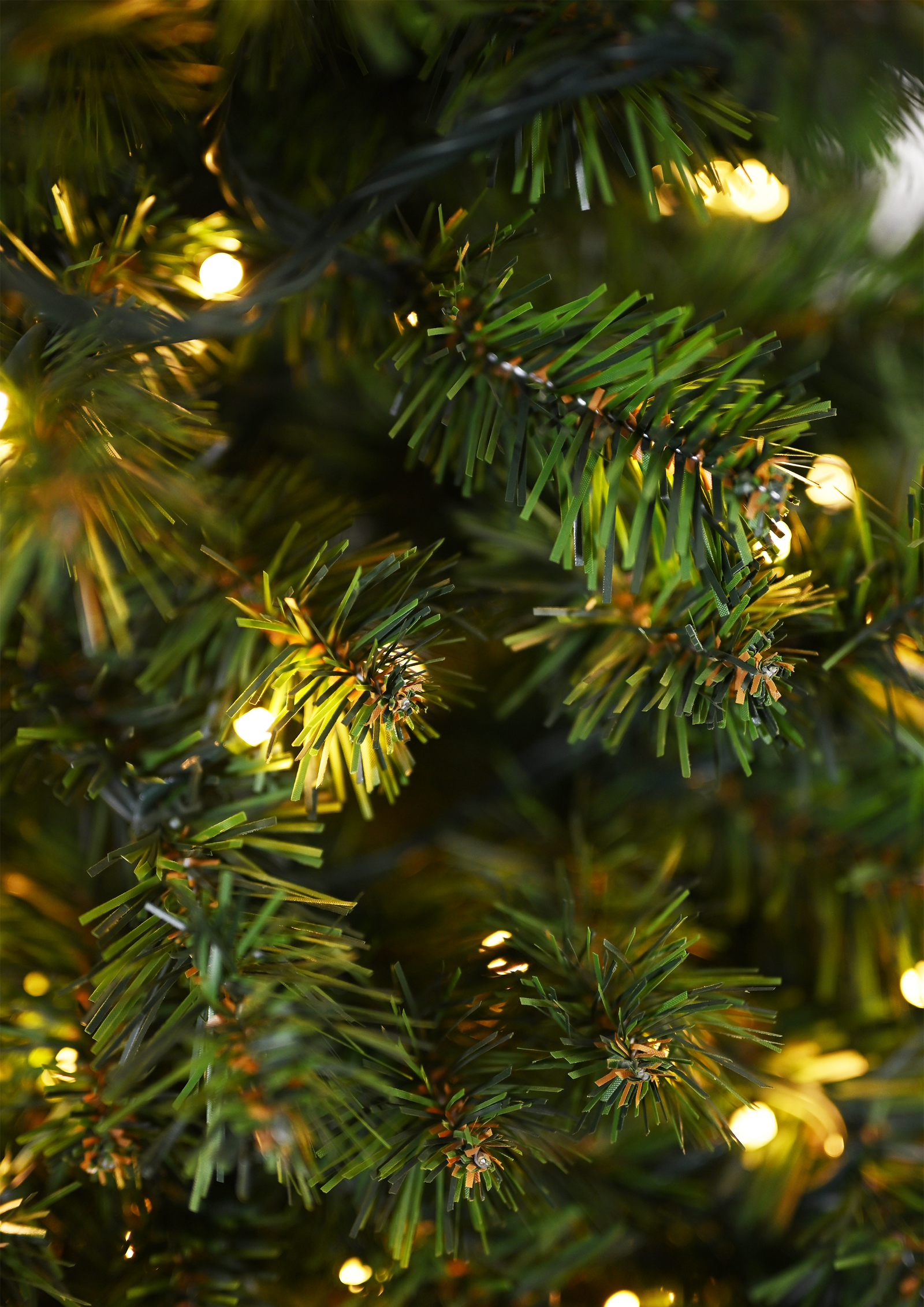 Classic PVC Fir Artificial Christmas Tree With LED Light - Image 4